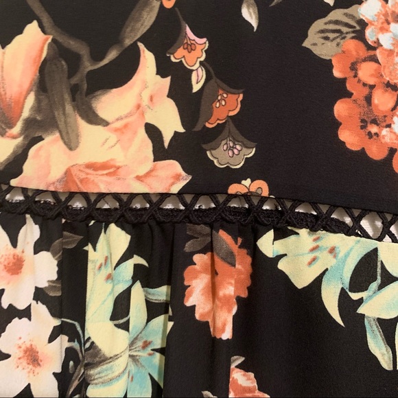 Pleione black floral long sleeve blouse size small - Picture 4 of 7